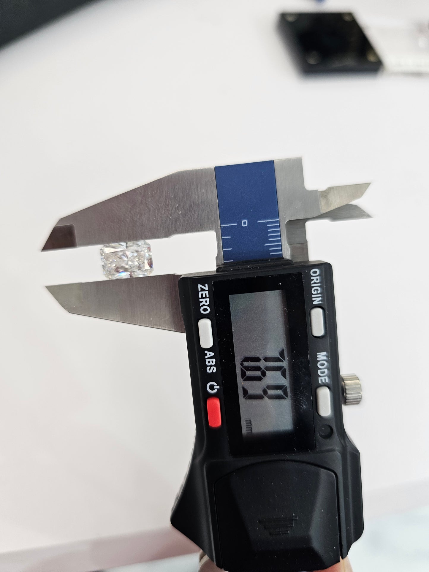 4.01ct F VS1 Radiant Lab Diamond