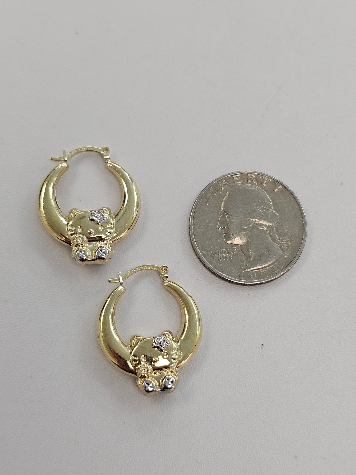 90/10 Kitty Hoop Earrings