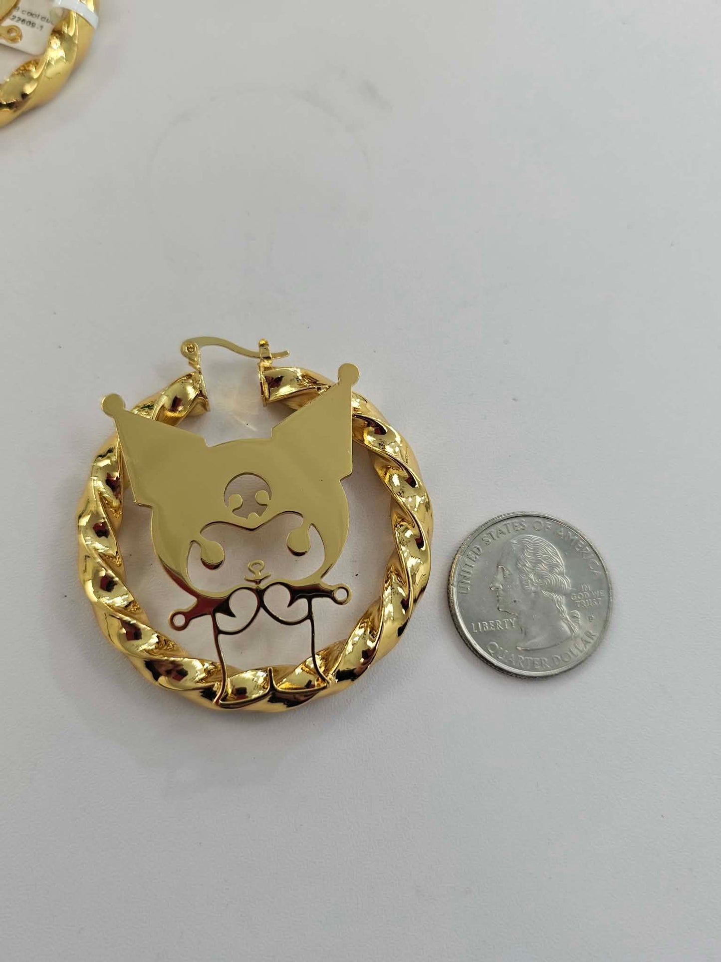 Medium Kitty Hoop Earrings