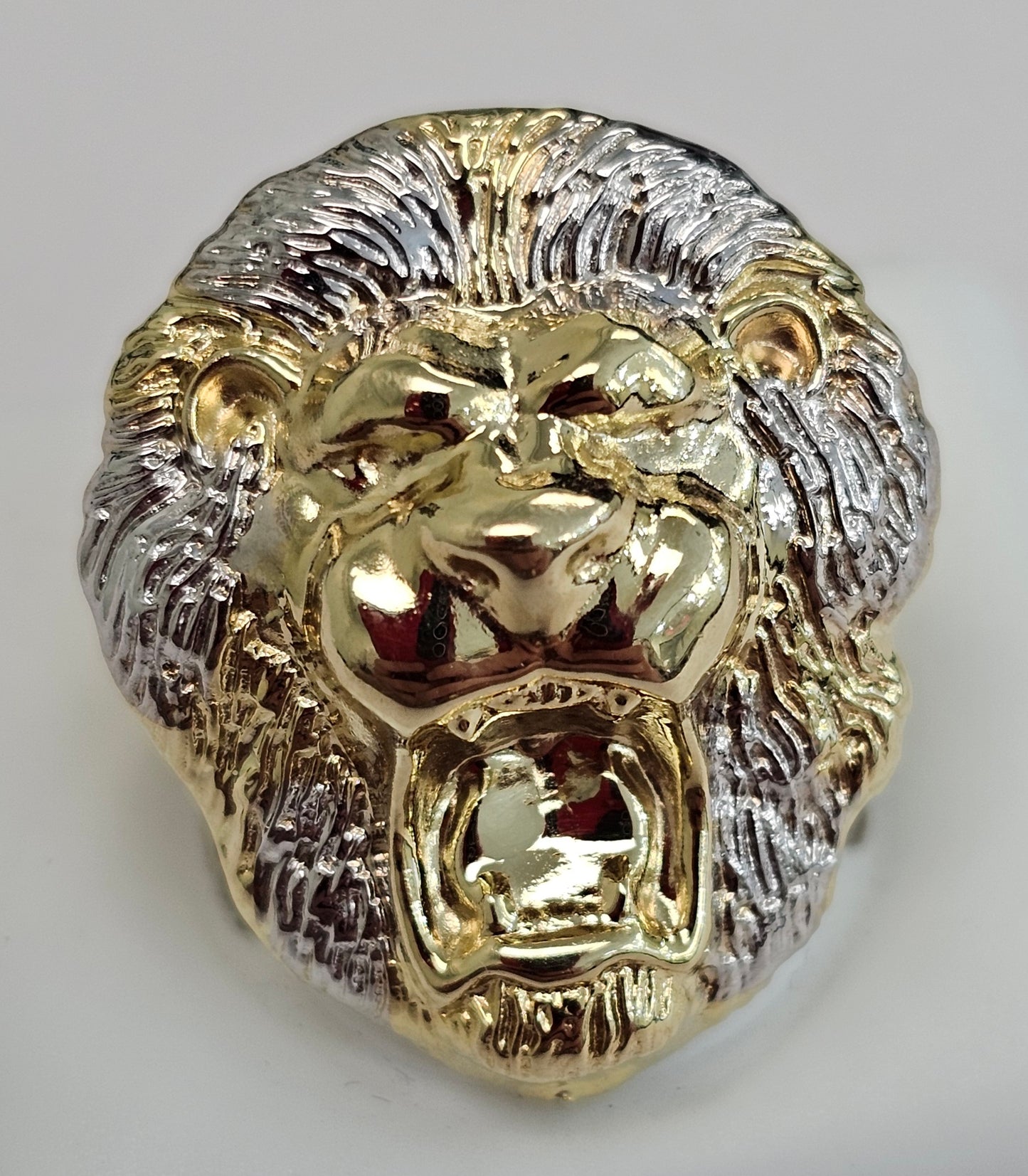 Gold Lion Ring