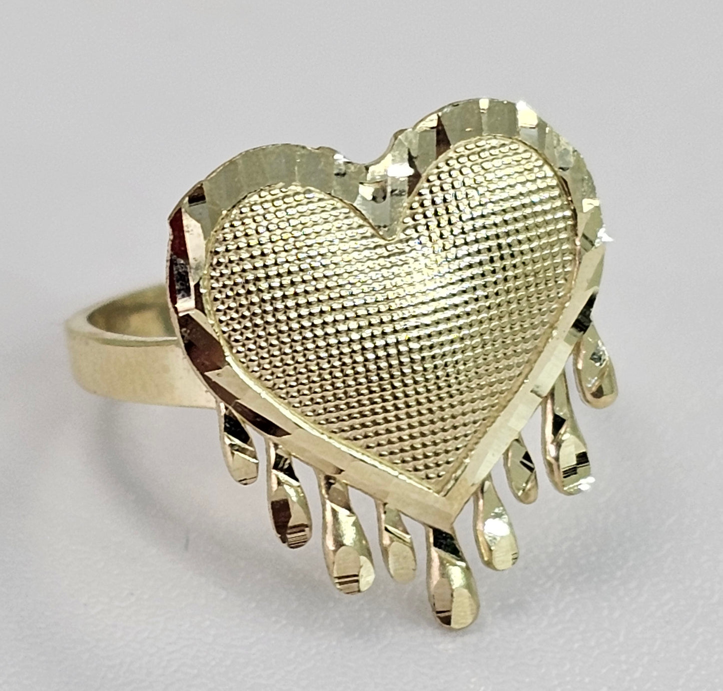 10kt Gold Melting Heart Ring