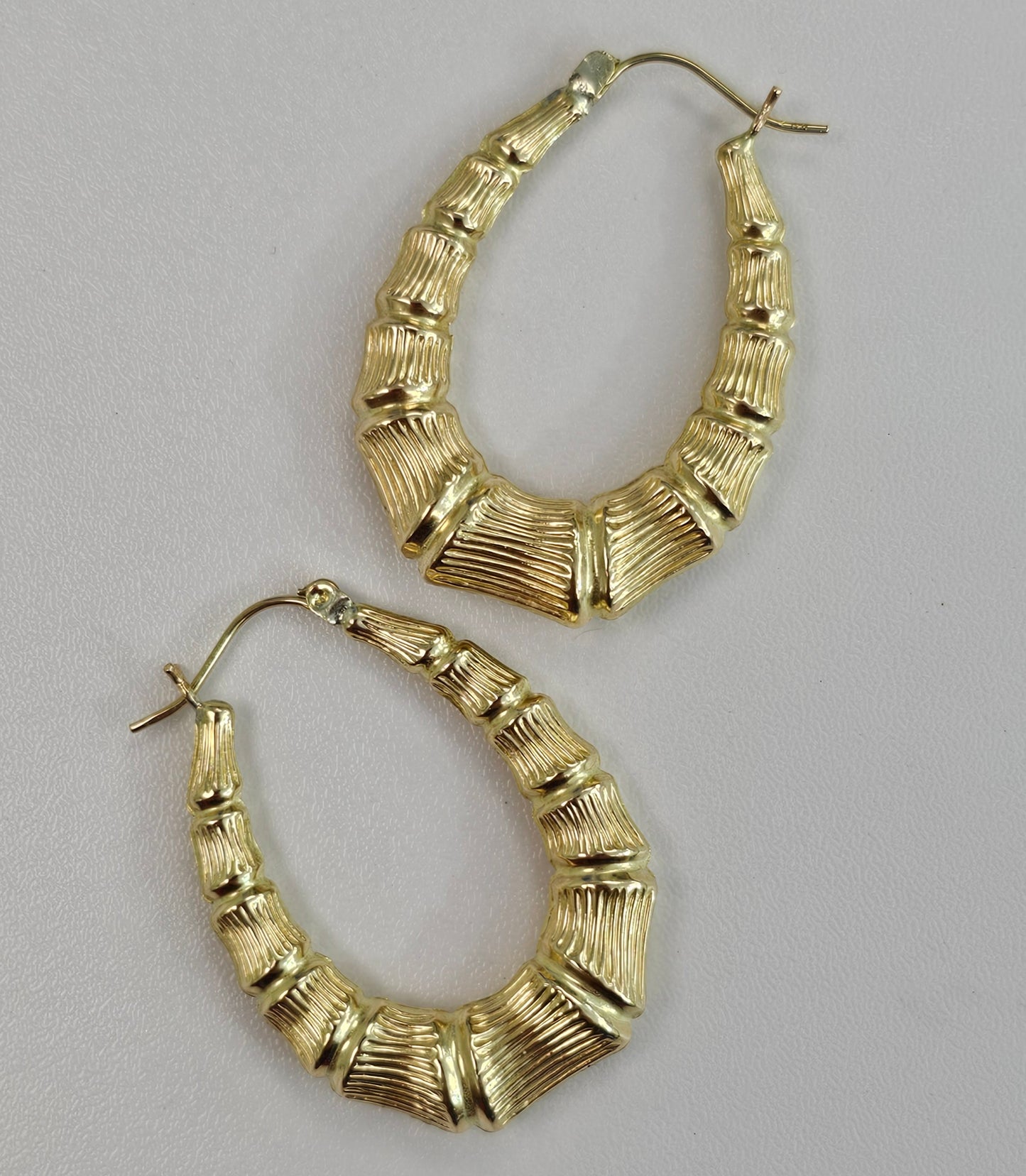 10kt Gold Oval Bamboo Hoop Earrings