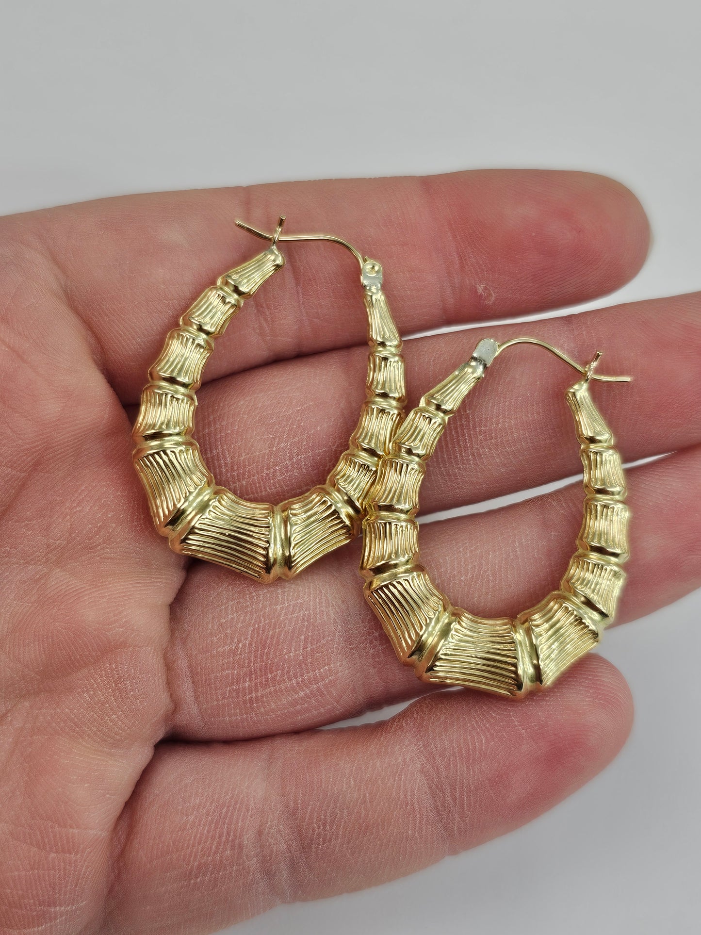 10kt Gold Oval Bamboo Hoop Earrings