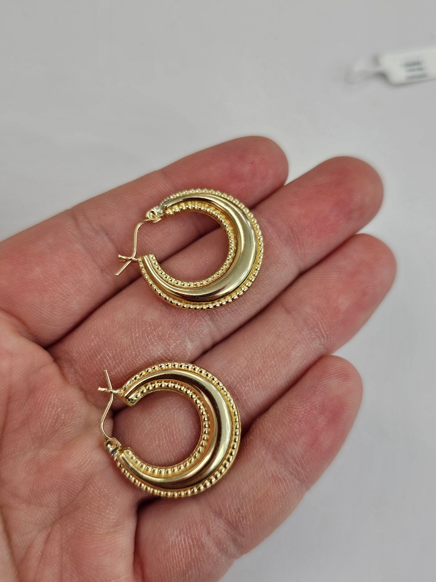 10kt Gold Bead Design Hoop Earrings