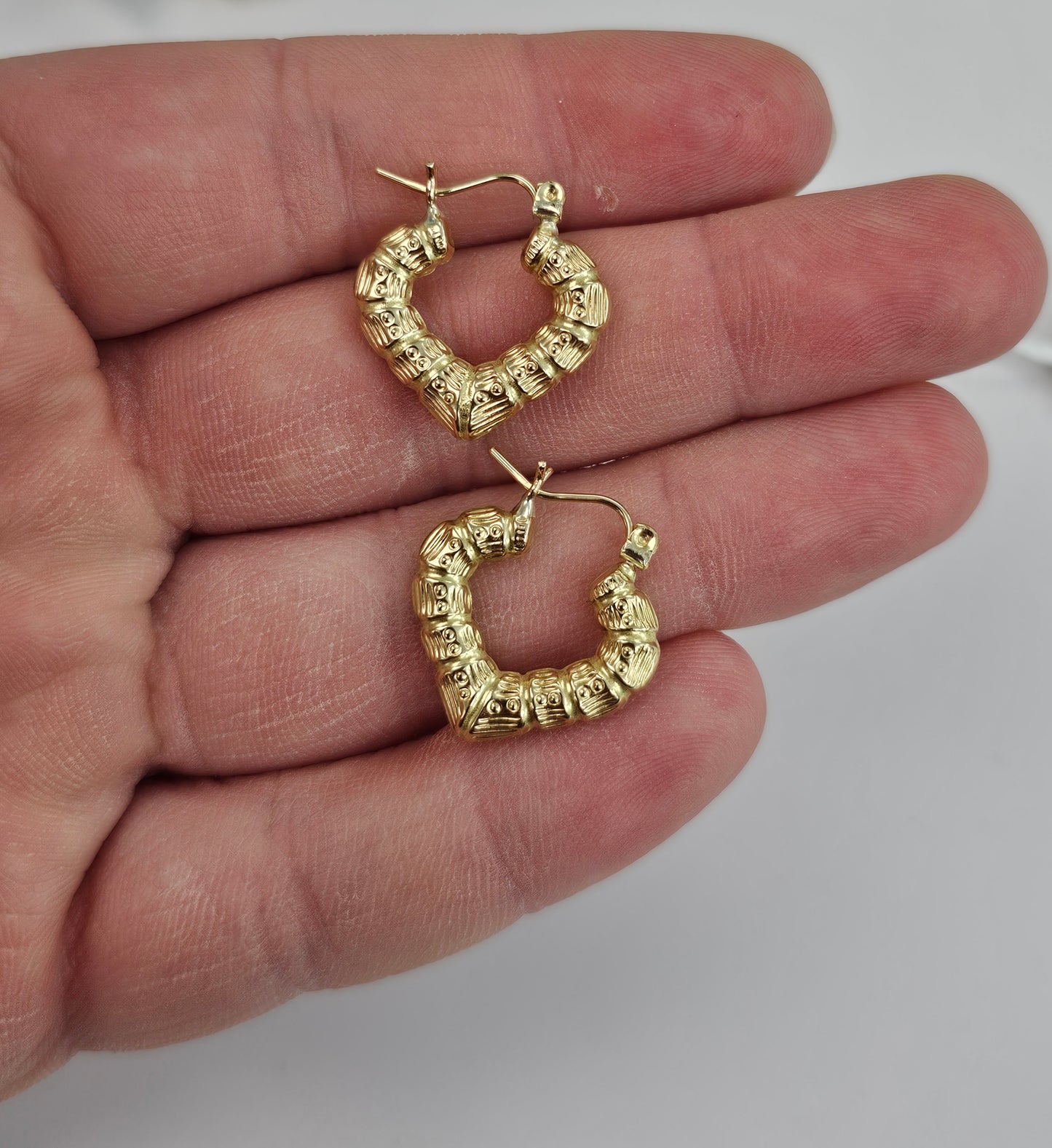 10kt Gold Petite Bamboo Heart Hoop Earrings