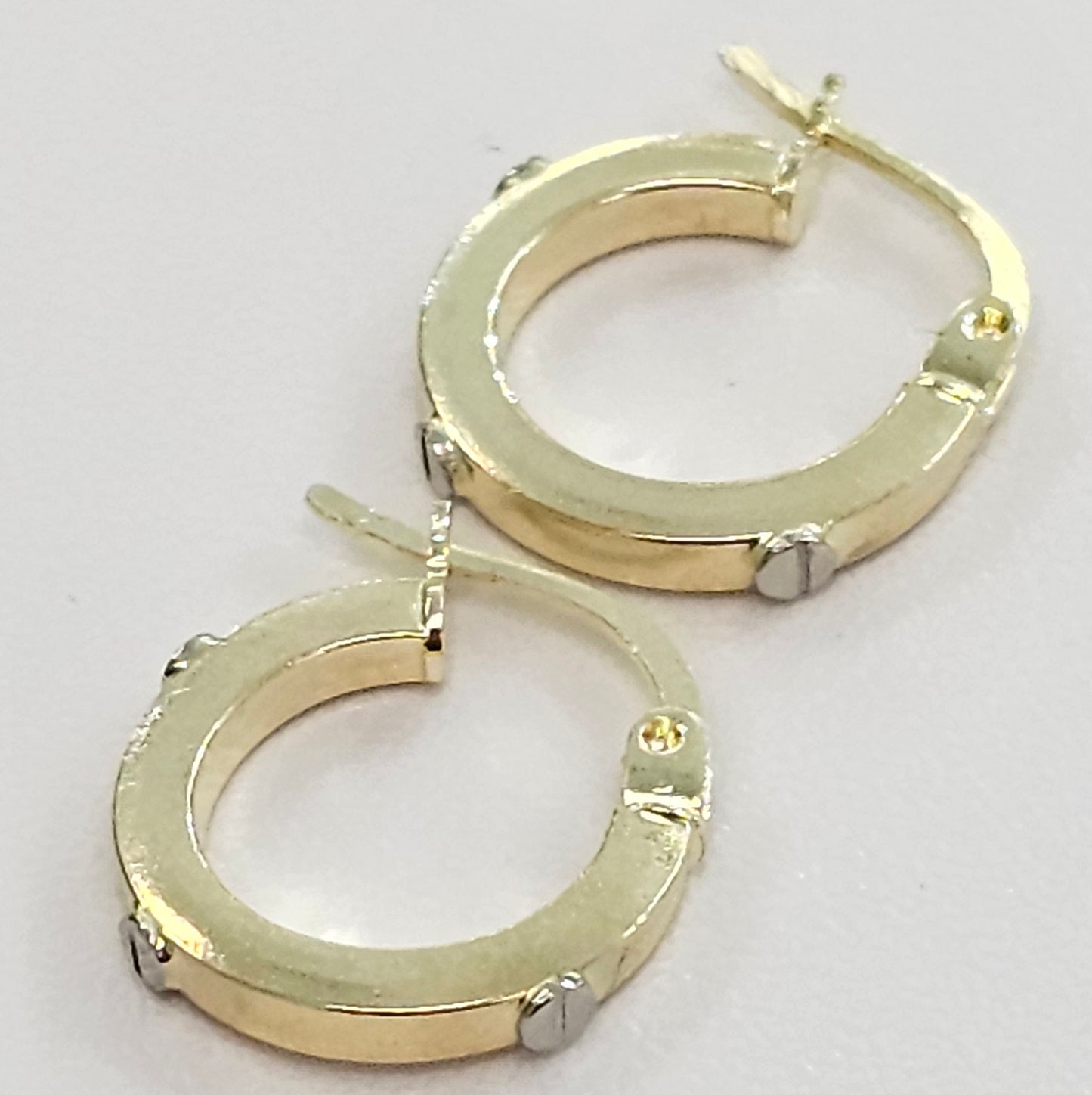 10kt Gold Two Tone Screw Design Kids Hoop Earrings