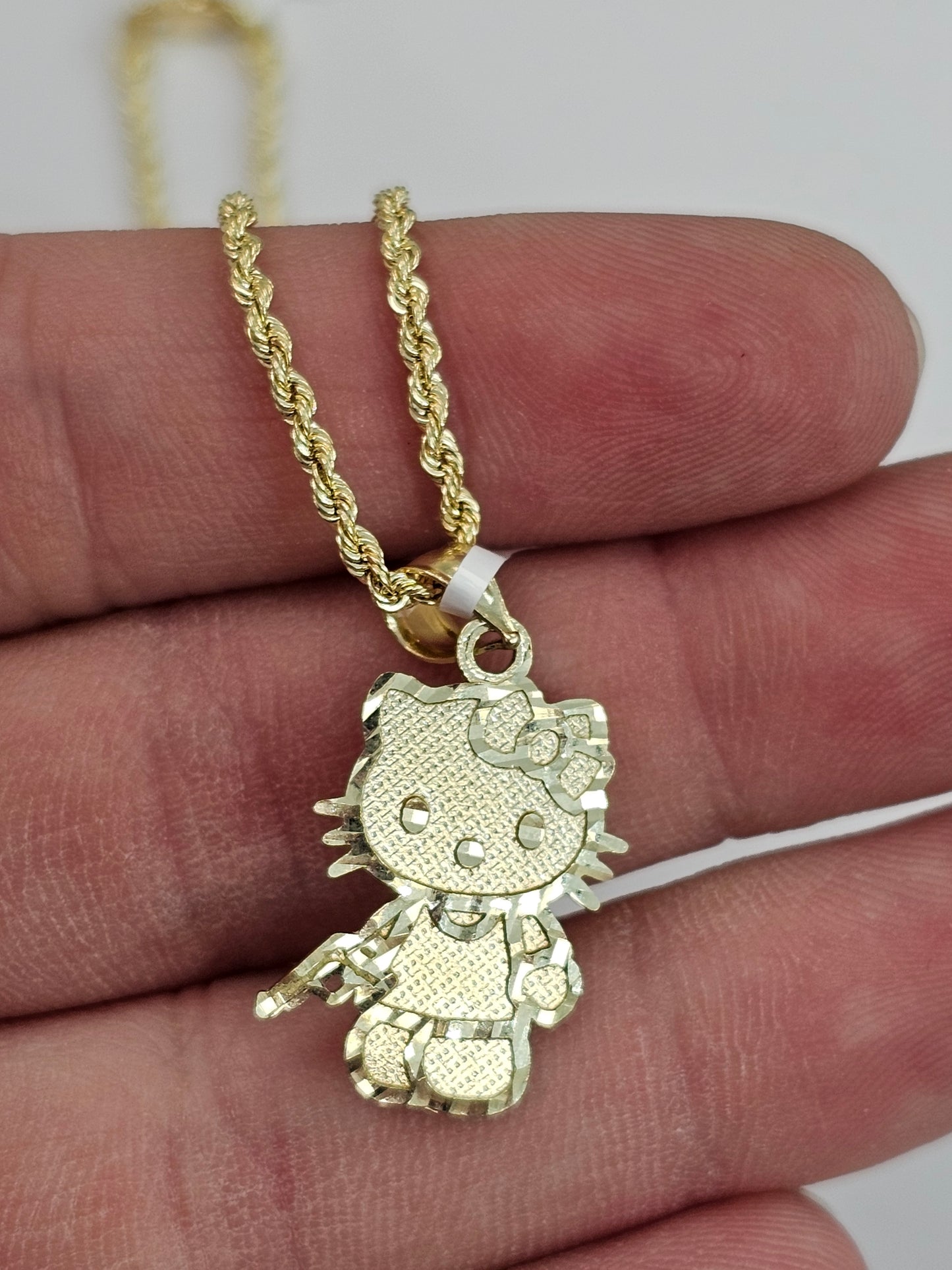 10kt Gold Strapped Kitty Necklace