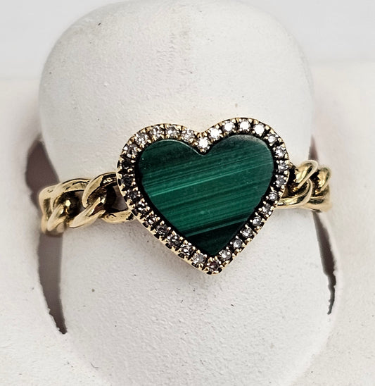 14kt Gold Green Heart Ring With Diamond border