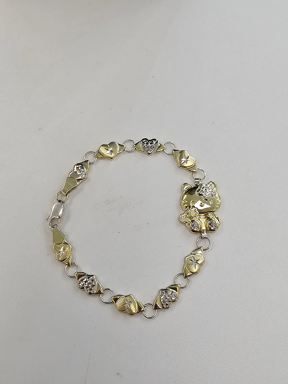 90/10 Kitty Heart Bracelet
